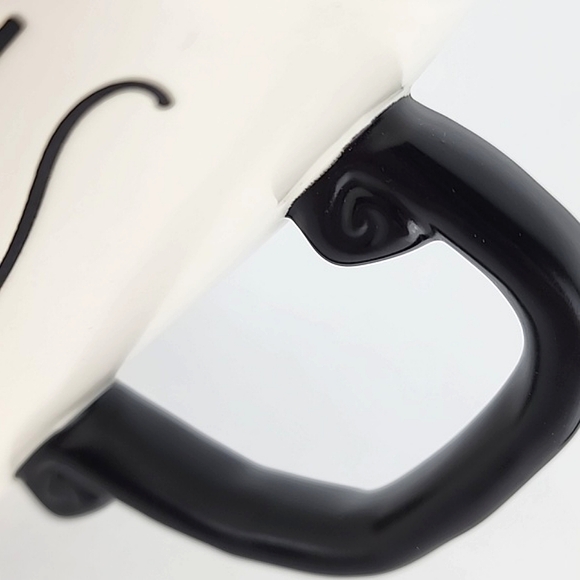 ⭐️2/ $50⭐️ Rae Dunn Artisan Mat Cream Mug Large Letters Black HOCUS POCUS - Picture 6 of 10